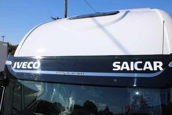 COD. TF-307IV-XP - PLATE ABOVE THE VISOR Iveco Stralis Xp