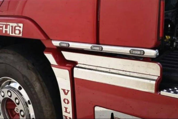 COD. TF-234-FH2 - LOWER SPOILER PROFILE KIT Volvo FH2 - Truck Fashion