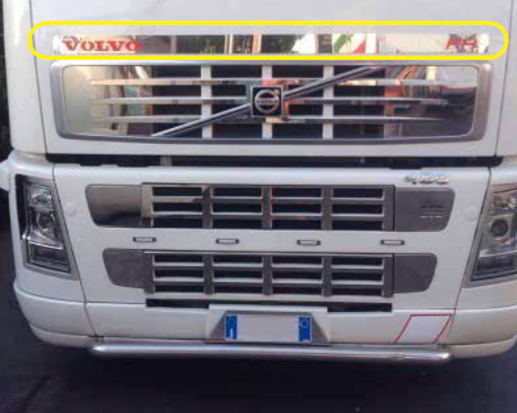 COD. TF-205-FH2 - ABOVE MASK PLATE Volvo FH2 - Truck Fashion