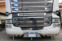 COD. TF-251SC-NR - LOWER BUMPER PROFILE KIT IN 3PCS Scania New R