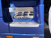 COD. TF-231-FH2 -  PLATES FOR UPWARD FOOTBOARD WITH VOLVO LOGO 2 PCS KIT Volvo FH2 - Truck Fashion