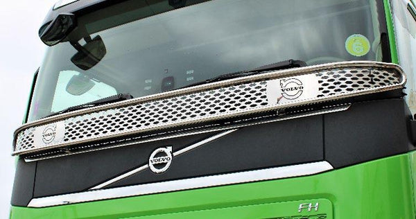 COD. TF-409-FH4 - WIPER PROTECTOR GRILLE Volvo FH4 - Truck Fashion